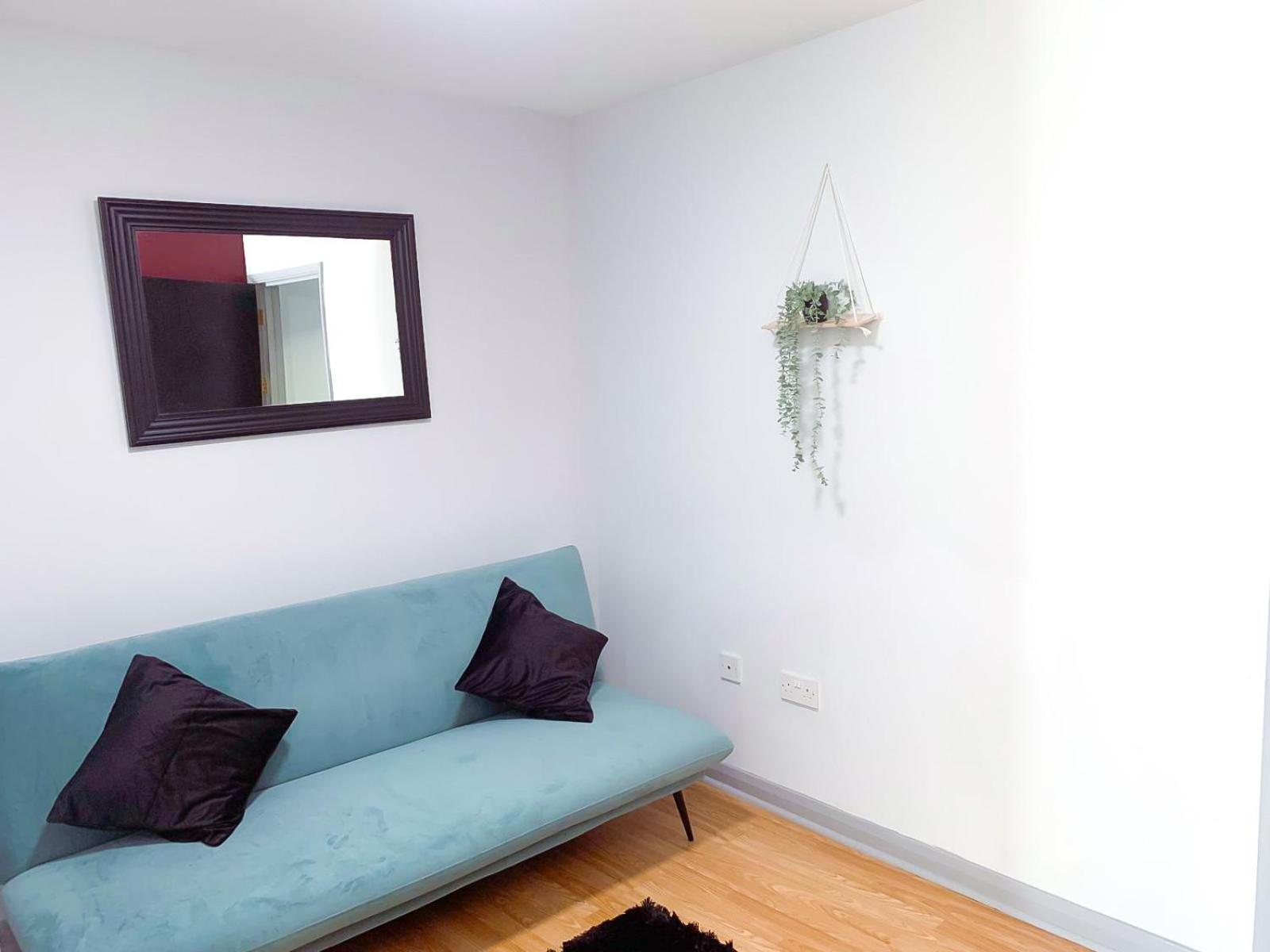 Lovely, Cosy & Central 3 Bed House Near Station 吉林汉姆 外观 照片